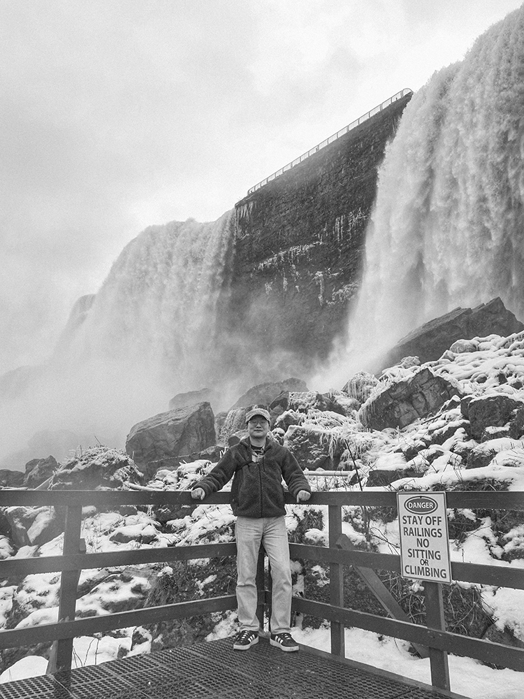 Niagara Falls with Me
